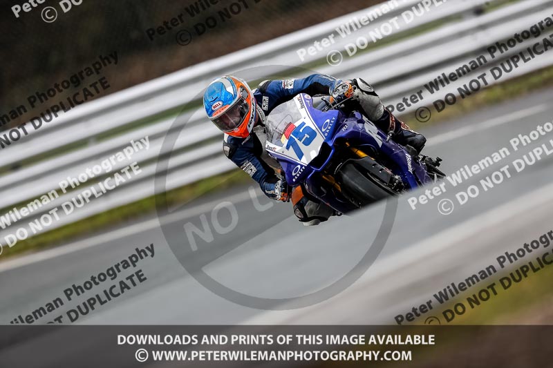 anglesey;brands hatch;cadwell park;croft;donington park;enduro digital images;event digital images;eventdigitalimages;mallory;no limits;oulton park;peter wileman photography;racing digital images;silverstone;snetterton;trackday digital images;trackday photos;vmcc banbury run;welsh 2 day enduro